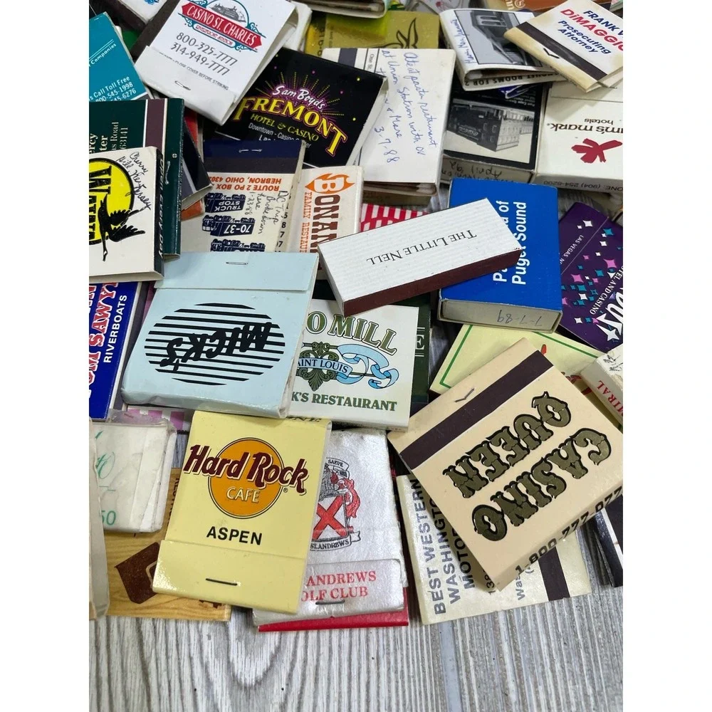 VTG Matchbook Collection Lot 14 oz Hotels Restaurants Bars Casinos Matches